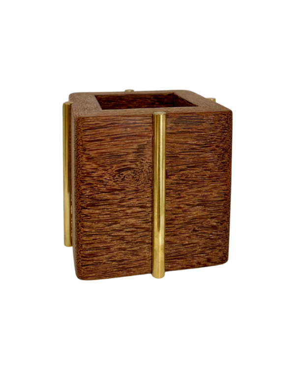 Cubo Essenzia M